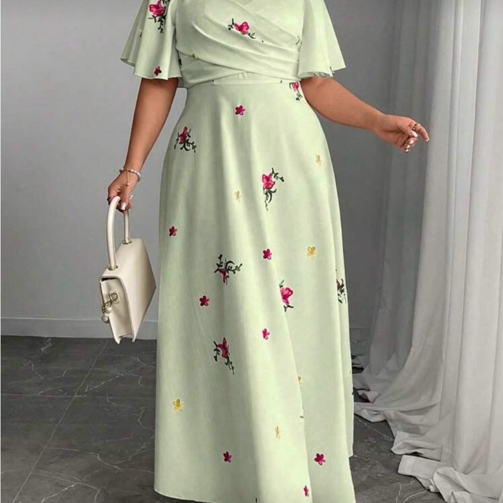 SHEIN Curve Mint Green Midi Dress with Pink Floral Accents